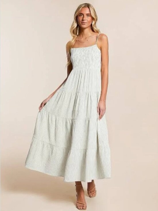 Z Supply Dresses & Skirts - Z Supply Cream Striped Maxi Dress Medium M Tiered Smocked Cotton Sleeveless EUC
